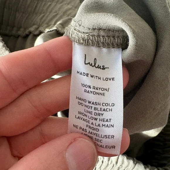 Lulu’s olive green lightweight cargo jogger pants NWT size medium - Picture 10 of 10